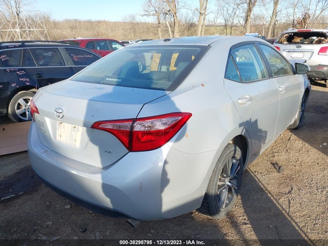 Toyota COROLLA LE 2018 2T1BURHE6JC060504 Image 4