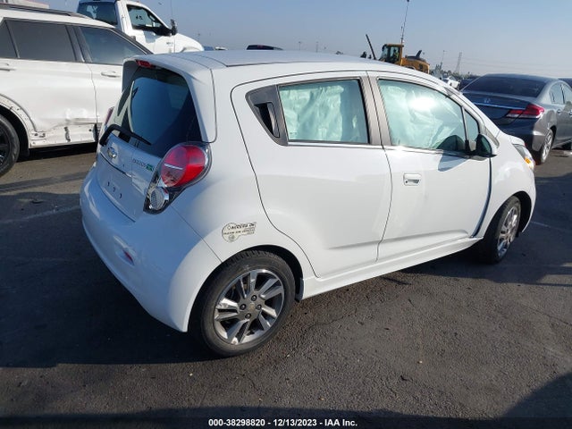 Chevrolet Spark Ev 1lt 2016 KL8CK6S05GC550139 Image 4