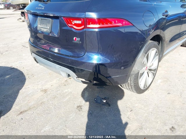 2017 JAGUAR F-PACE SADCM2BV7HA080932 Photo 5