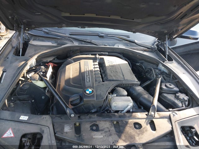 BMW 535i Xdrive 2014 WBA5B3C5XED531888 Image 10
