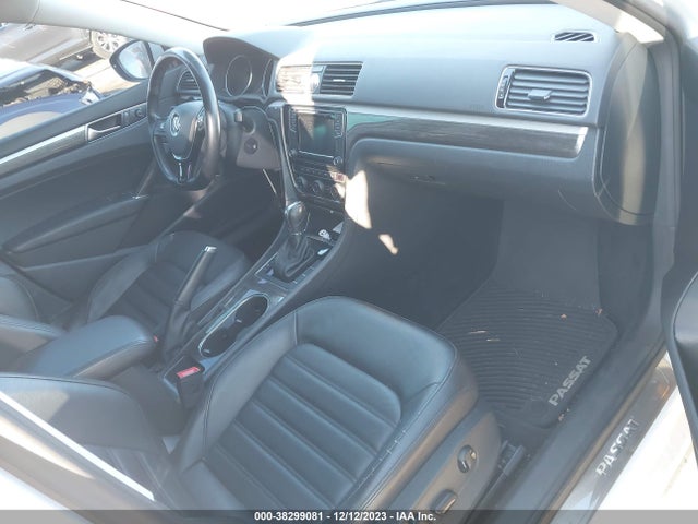 1VWCT7A39HC086230 Volkswagen Passat 1.8t Sel Premium