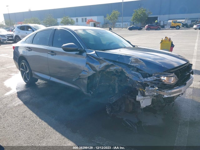 2018 1HGCV1F18JA062781 main image