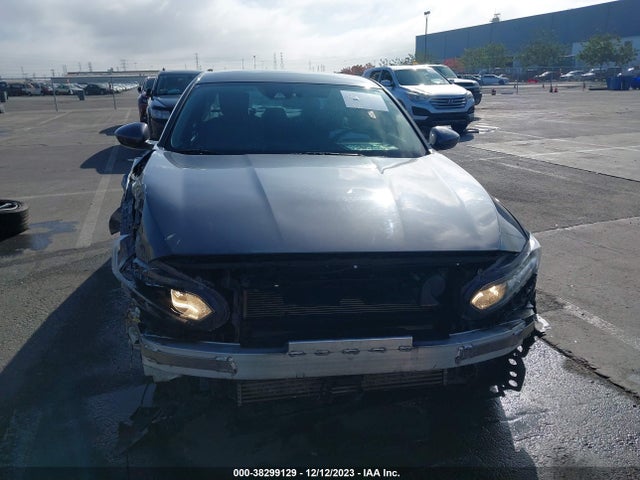 Honda ACCORD LX 2018 1HGCV1F18JA062781 Image 13