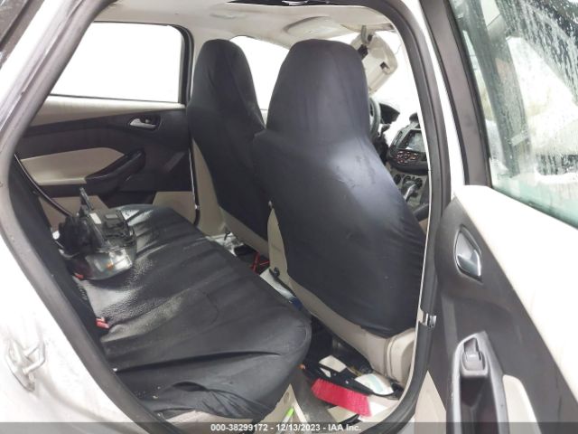 1FADP3F26EL287976 Ford FOCUS SE