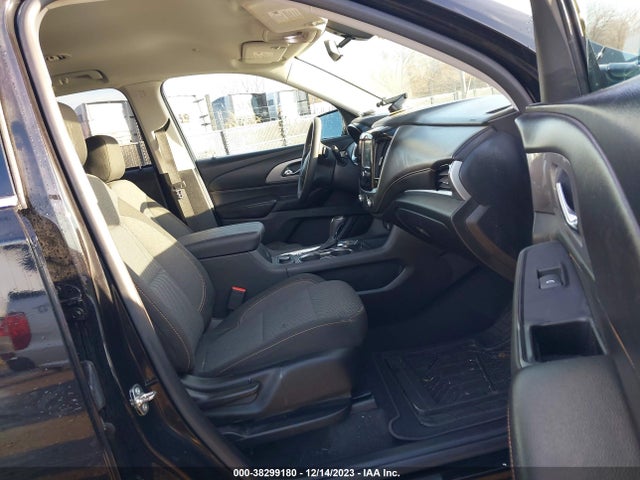 Chevrolet Traverse Ls 2018 1GNERFKW8JJ140932 Image 5