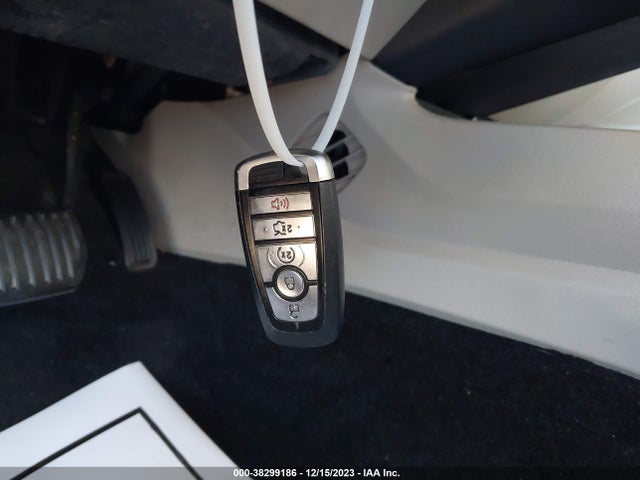 Ford FUSION SE 2018 3FA6P0HD8JR117345 Image 11