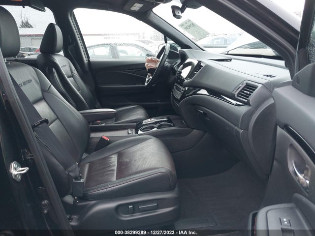 5FNYF6H76LB000239 Honda Pilot Awd Black Edition