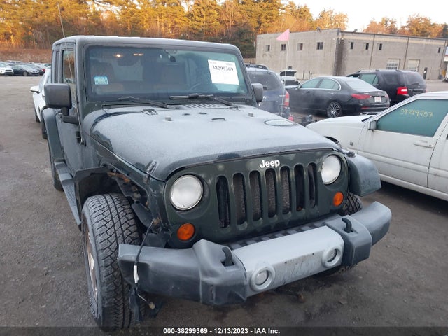 2011 JEEP WRANGLER UNLIMITED SAHARA VIN: 1J4BA5H17BL620369