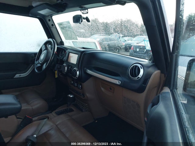 2011 JEEP WRANGLER UNLIMITED SAHARA VIN: 1J4BA5H17BL620369