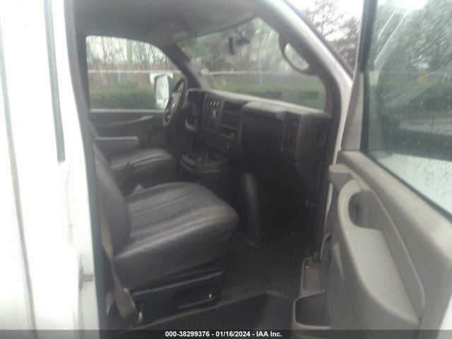 2013 CHEVROLET EXPRESS CUTAWAY 1GB3G3CGXD1141732 Photo 4