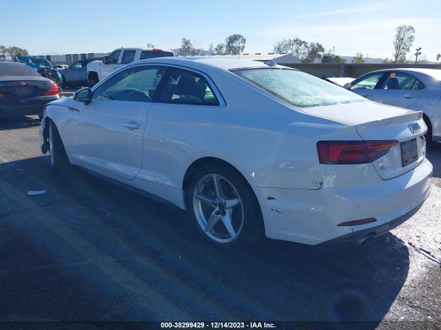 WAUTNAF53JA058796 Audi A5 2.0t Premium
