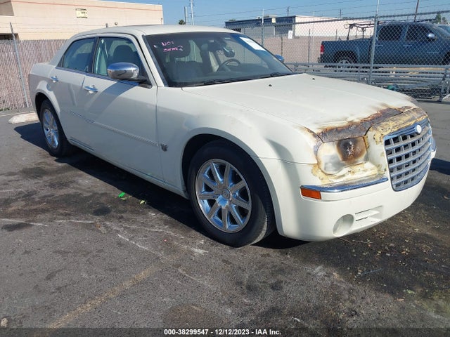 2007 CHRYSLER 300C VIN: 2C3KA63H47H765622