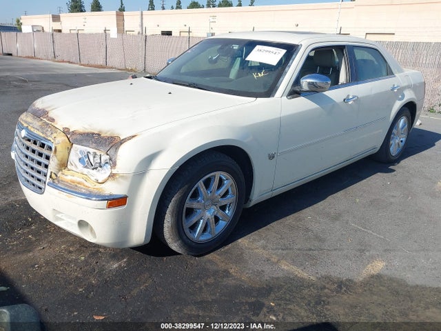2007 CHRYSLER 300C VIN: 2C3KA63H47H765622