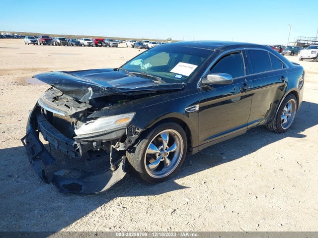 Ford Taurus Limited 2014 1FAHP2F82EG152874 Image 2