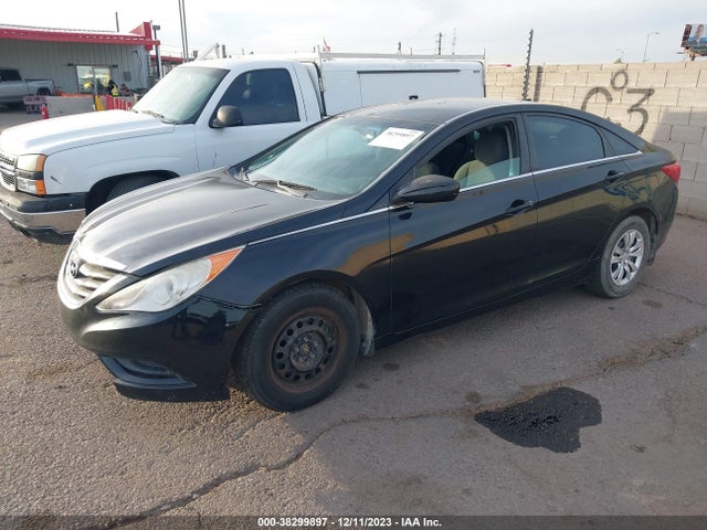 2013 HYUNDAI SONATA GLS VIN: 5NPEB4AC2DH568842