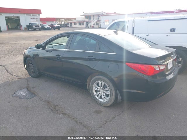 2013 HYUNDAI SONATA GLS VIN: 5NPEB4AC2DH568842