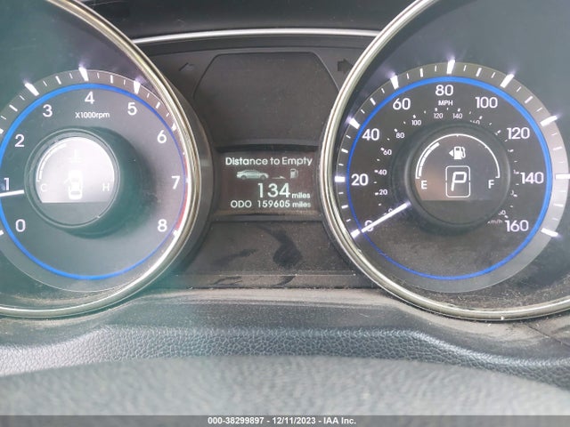 2013 HYUNDAI SONATA GLS VIN: 5NPEB4AC2DH568842