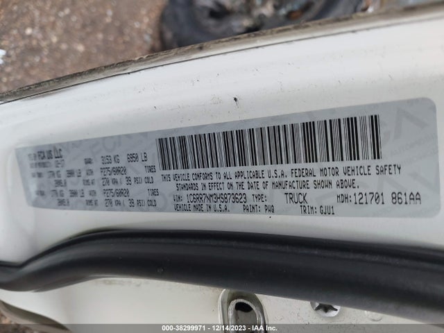 2017 RAM 1500 VIN: 1C6RR7NM3HS873623