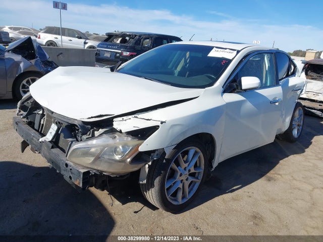 2014 NISSAN MAXIMA 3.5 S VIN: 1N4AA5AP5EC443900