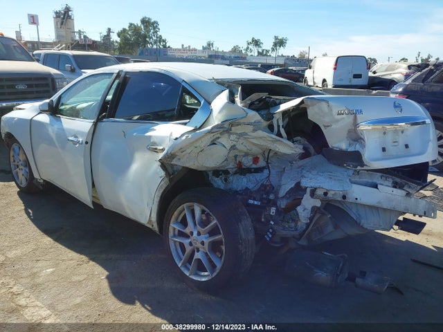 2014 NISSAN MAXIMA 3.5 S VIN: 1N4AA5AP5EC443900