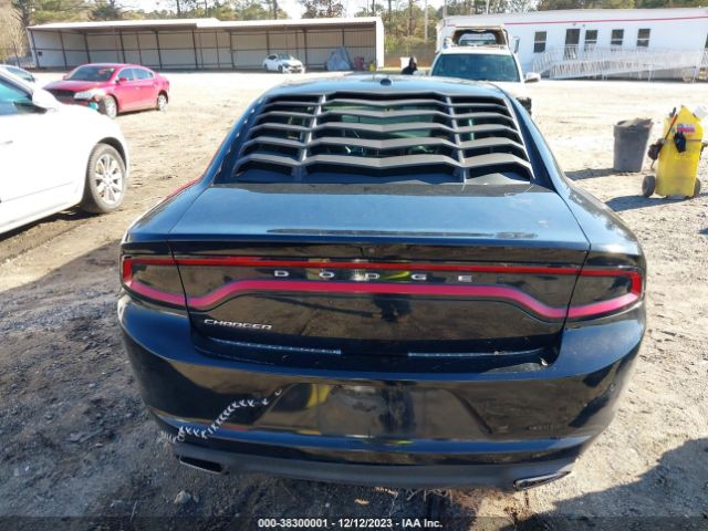 2C3CDXBG2LH135635 Dodge Charger Sxt Rwd