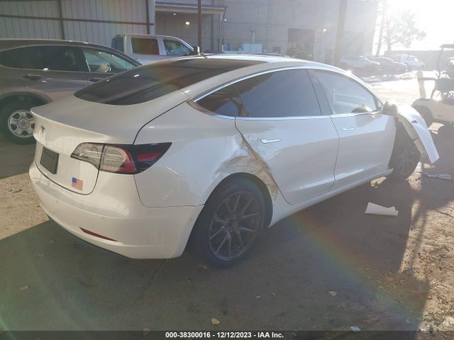 Tesla Model 3 Standard Range Plus Rear-wheel Drive/standard Range Rear-wheel Drive 2020 5YJ3E1EAXLF631804 Image 4