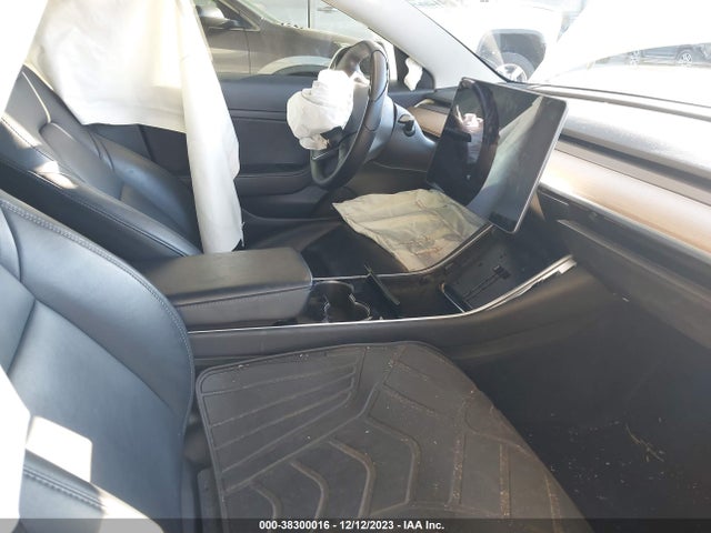 Tesla Model 3 Standard Range Plus Rear-wheel Drive/standard Range Rear-wheel Drive 2020 5YJ3E1EAXLF631804 Image 5