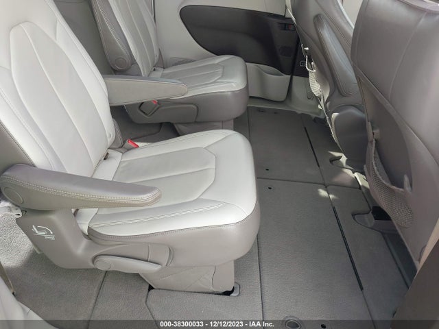 2C4RC1BG3HR527045 Chrysler Pacifica Touring-l