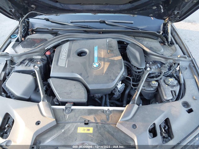 WBAJB1C50JB084559 BMW 530e Xdrive Iperformance