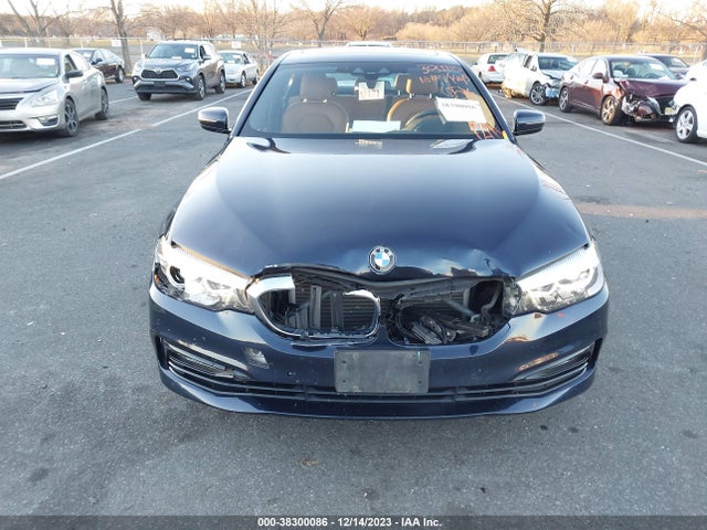 WBAJB1C50JB084559 BMW 530e Xdrive Iperformance