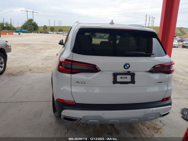 5UXCR4C08N9M39423 BMW X5 Sdrive40i