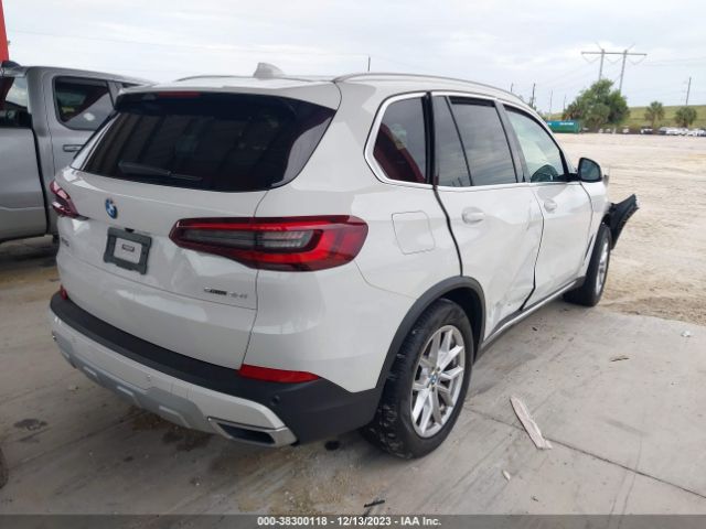 5UXCR4C08N9M39423 BMW X5 Sdrive40i