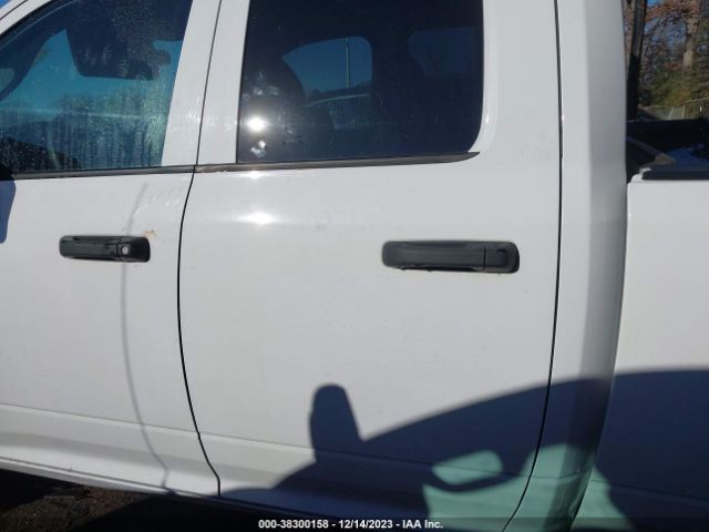 1C6RR7FG2HS781475 RAM 1500 Tradesman Quad Cab 4x4 6'4 Box