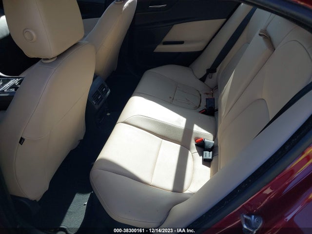 2017 JAGUAR XE SAJAR4BG9HA964664 Photo 7