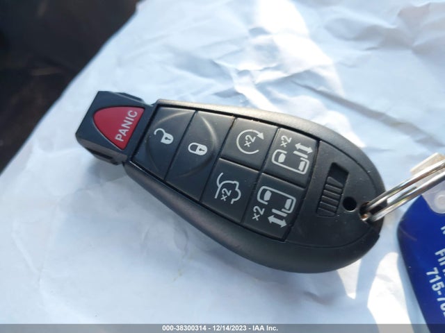 2010 DODGE GRAND CARAVAN SXT VIN: 2D4RN5D19AR127154