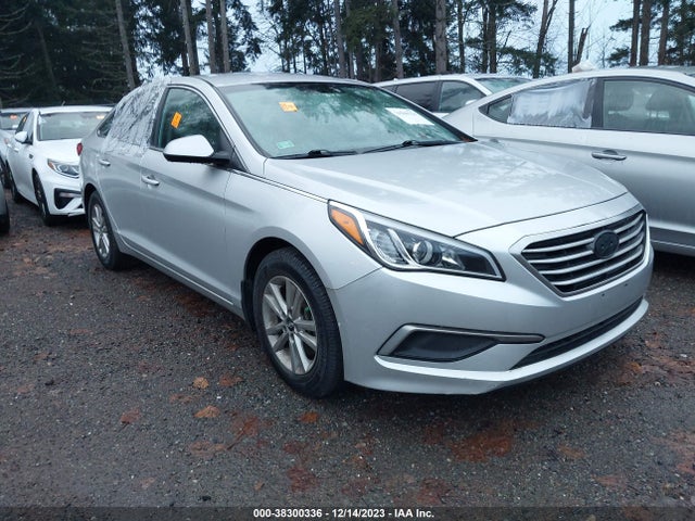 2017 HYUNDAI SONATA SE VIN: 5NPE24AF4HH452820