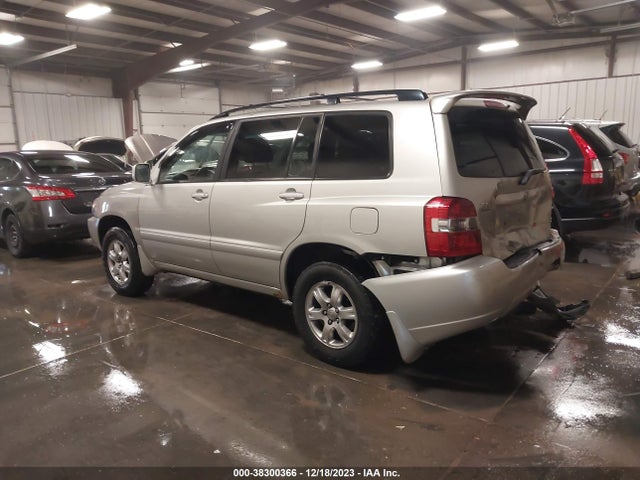 2005 TOYOTA HIGHLANDER V6 VIN: JTEEP21A350083995