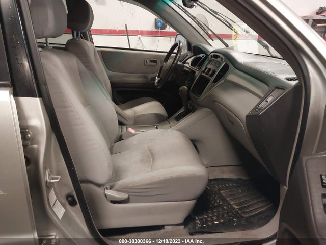 2005 TOYOTA HIGHLANDER V6 VIN: JTEEP21A350083995