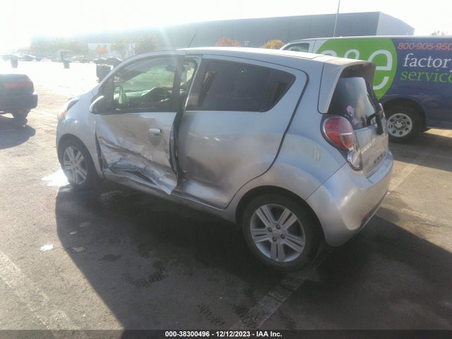 Chevrolet Spark 1lt Auto 2014 KL8CD6S93EC561369 Image 3