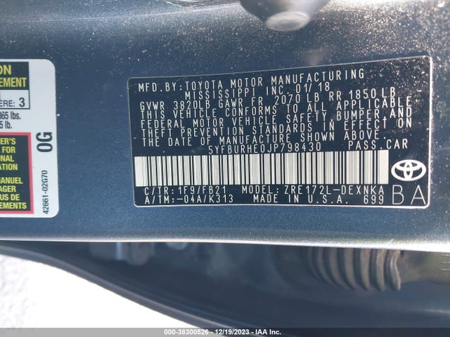 Toyota COROLLA LE 2018 5YFBURHE0JP798430 Image 9
