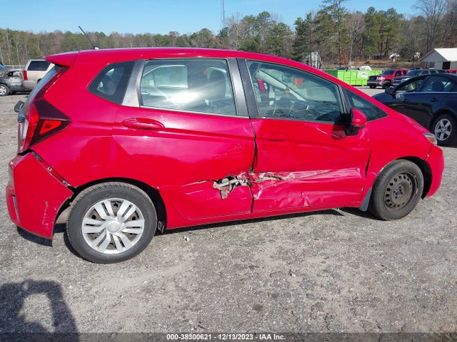 Honda FIT LX 2015 3HGGK5H56FM750192 Image 6