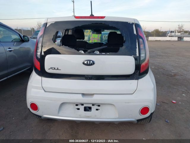 KNDJP3A52J7898959 KIA SOUL +