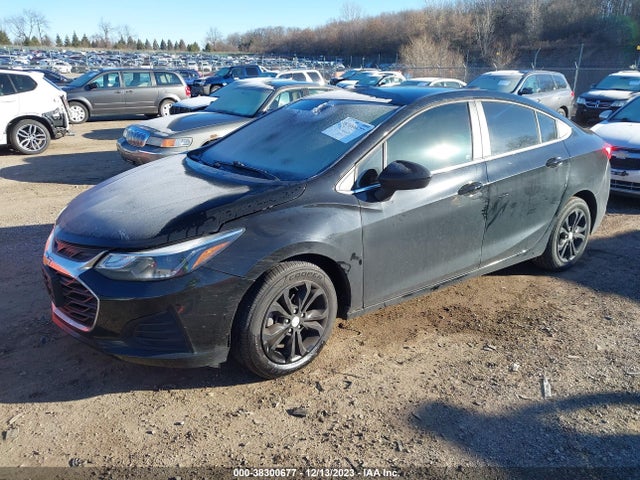Chevrolet CRUZE LT 2019 1G1BE5SM2K7124426 Image 2