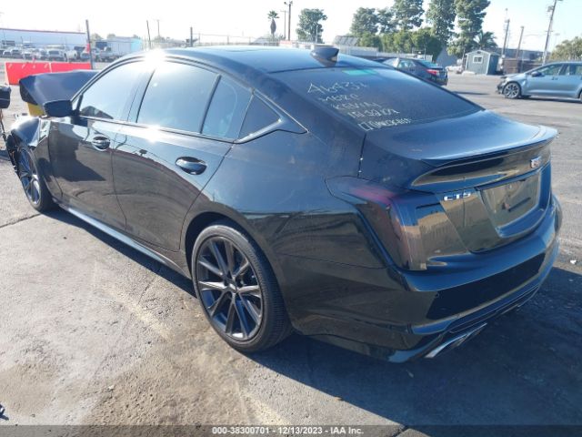 2022 CADILLAC CT5-V 1G6DR5RW3N0114760 Photo 2