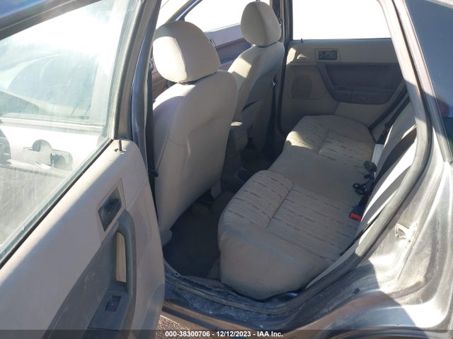 2009 FORD FOCUS SE VIN: 1FAHP35N69W220358