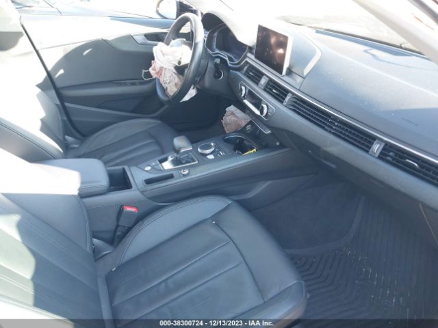 2017 AUDI A4 WAUKMAF48HN057815 Photo 4