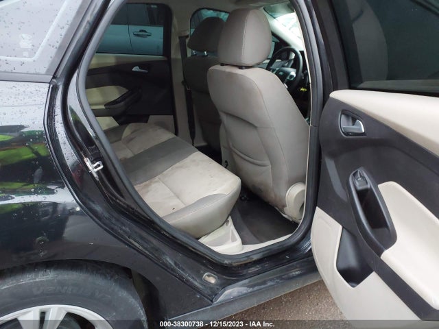 2014 FORD FOCUS SE VIN: 1FADP3F21EL270602