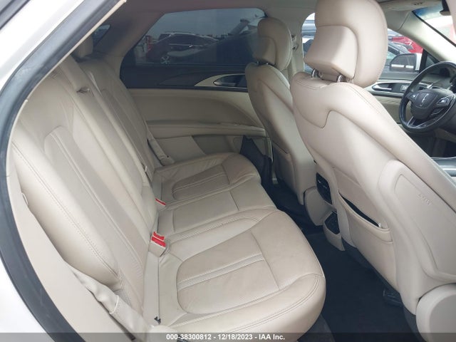 3LN6L5EC1HR627492 Lincoln MKZ