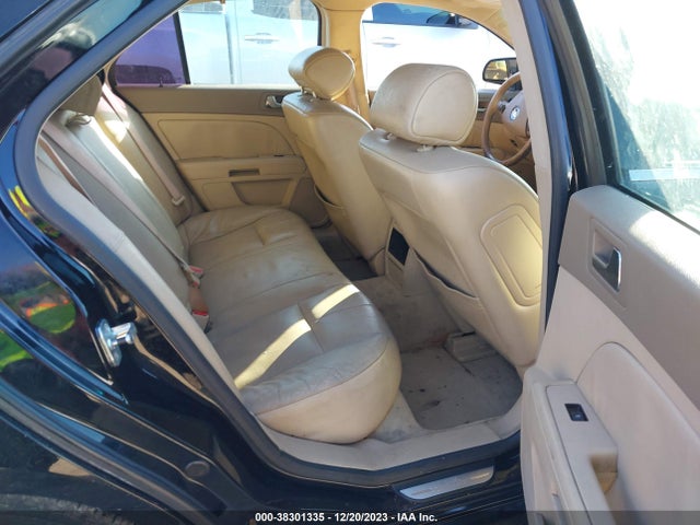2006 CADILLAC STS V6 VIN: 1G6DW677260201710