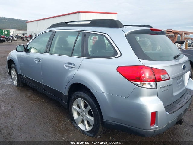 Subaru Outback 2.5i 2014 4S4BRBAC8E3240367 Image 3